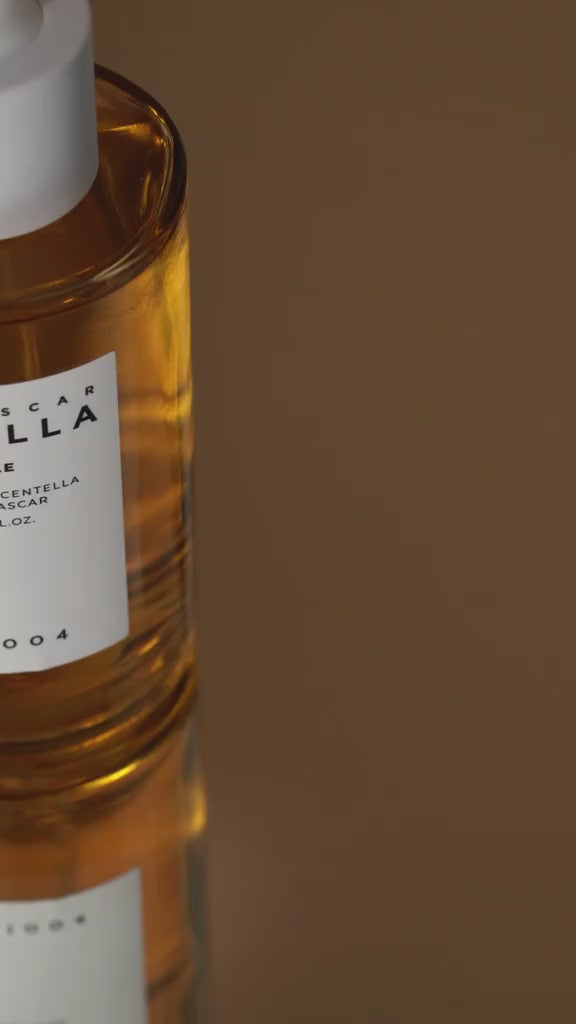 Skin1004 Madagascar Centella Light Cleansing Oil